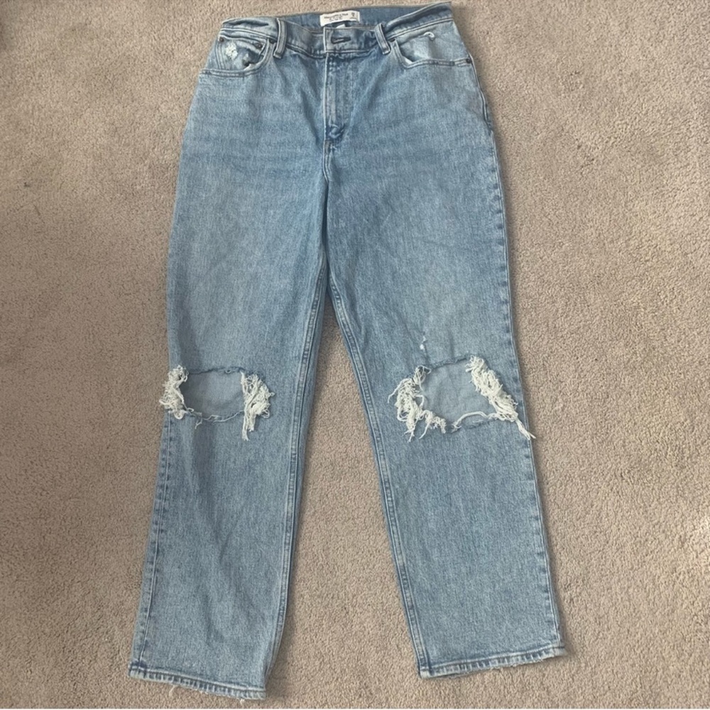 Abercrombie & Fitch Curve Love Ultra High Rise 90s Distressed Jean size 8S/29S - Picture 6 of 12